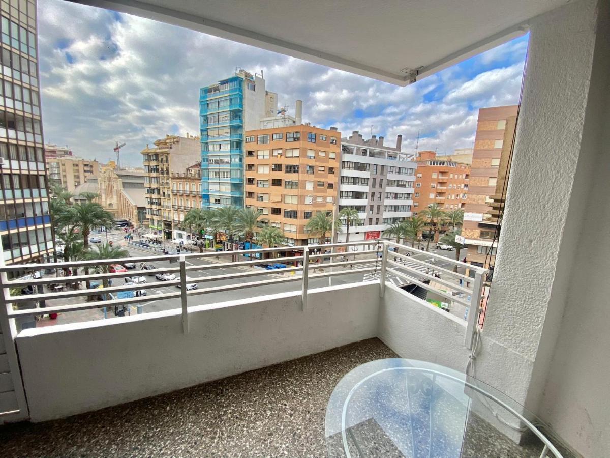 Apartment Rambla Alicante Bagian luar foto